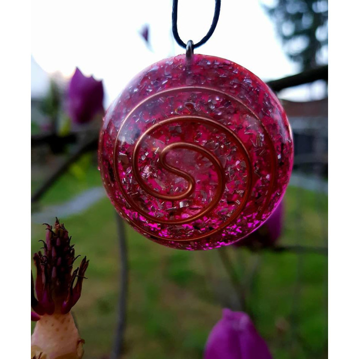 {
  "name": "ORGONITE - Pink Pendant Necklace"
}