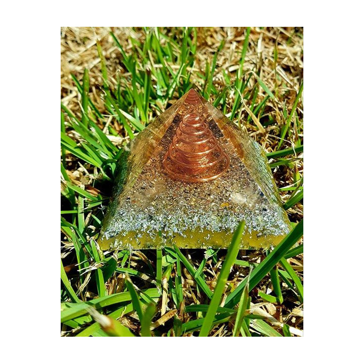 {
  "name": "Golden Orgone Pyramid - M"
}