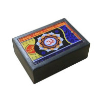 {
  "name": "Premium Black Wood Box - OM Symbol 17x12.5cm"
}