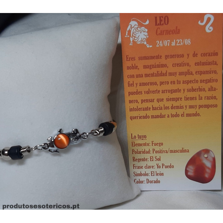 {
  "name": "Leopard Sign Bracelet - Silver"
}

Note: There seems to be a small error in the translation due to the sign name. "