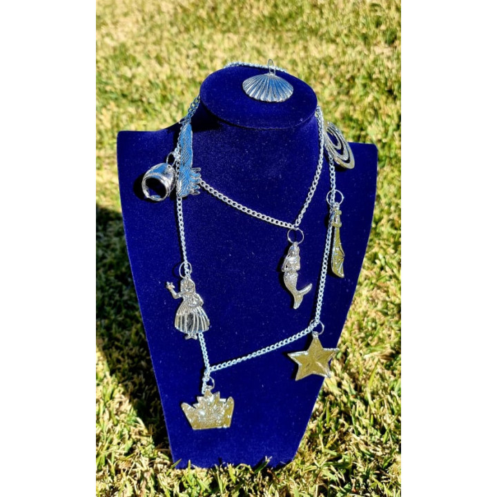 {
  "name": "Iemanjá's Bouquet"
}