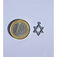 {
  "name": "Star of David - Stainless Steel Amulet"
}