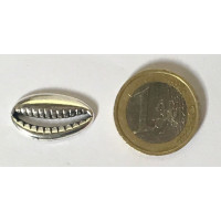 {
  "text": "Amulet - Búzios"
}