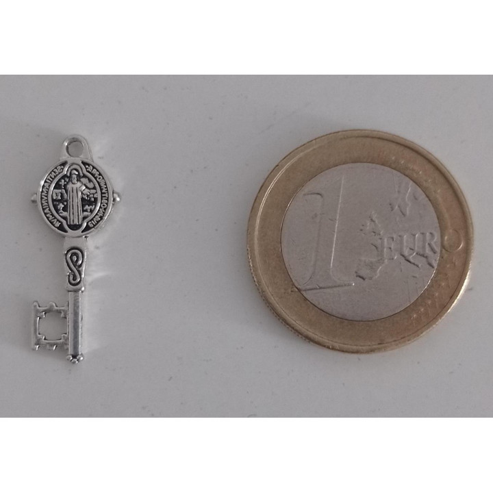 {
  "name": "Amulet - Key of Saint Benedict"
}