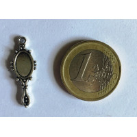 {
  "name": "Amulet - Magic Mirror"
}