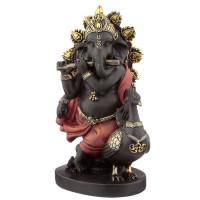 {
  "name": "Ganesha and Peacock - Resin 20cm"
}