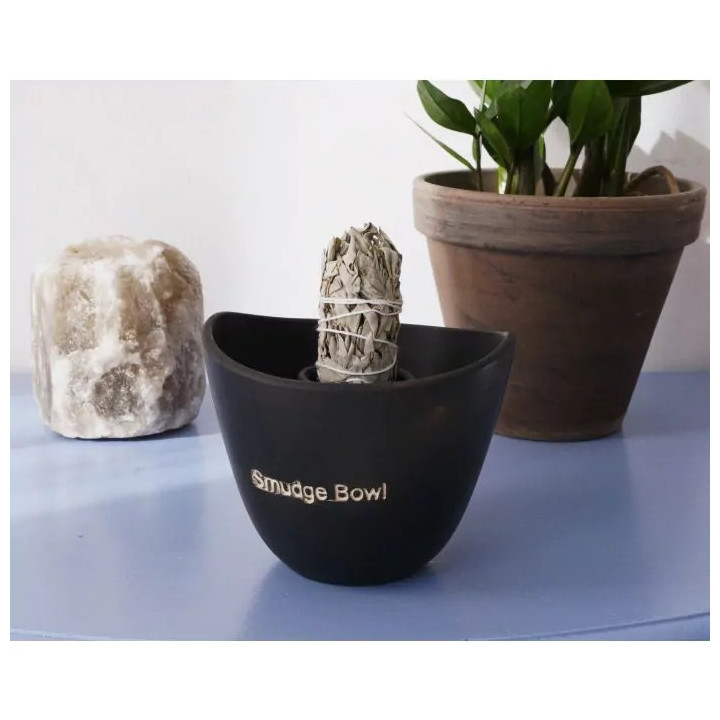 {
  "text": "smudge bowl – large"
}