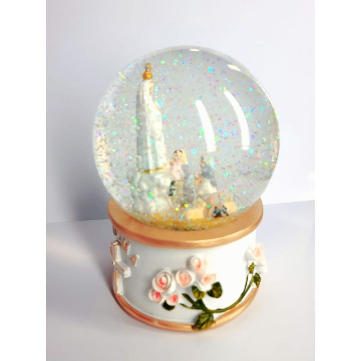 {
  "name": "Fátima Appearance Crystal Ball"
}