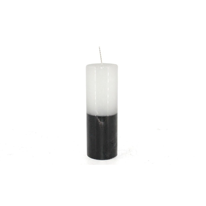 {
  "product_name": "7-Day White and Black Candle"
}