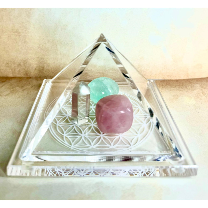 Pirâmide Acrílico Flor da Vida