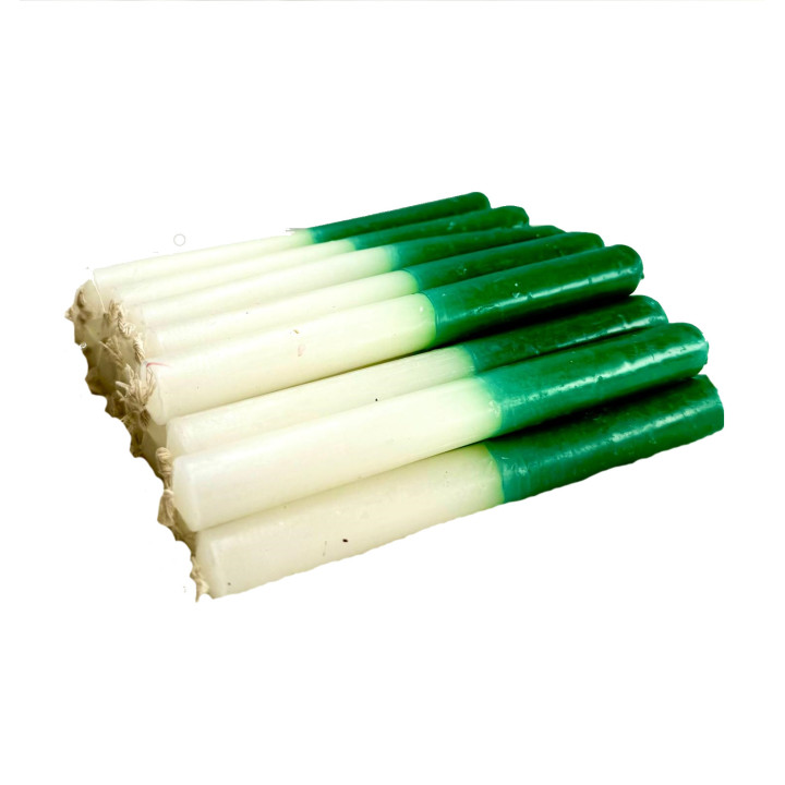 {
  "text": "kg white and green candles (15x15)"
}