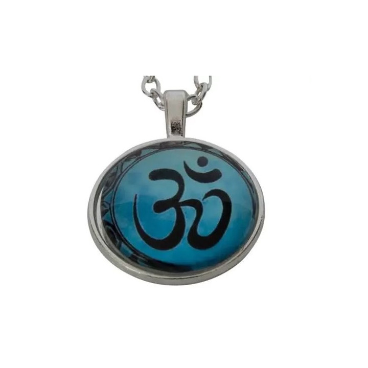 {
  "text": "Om pendant"
}